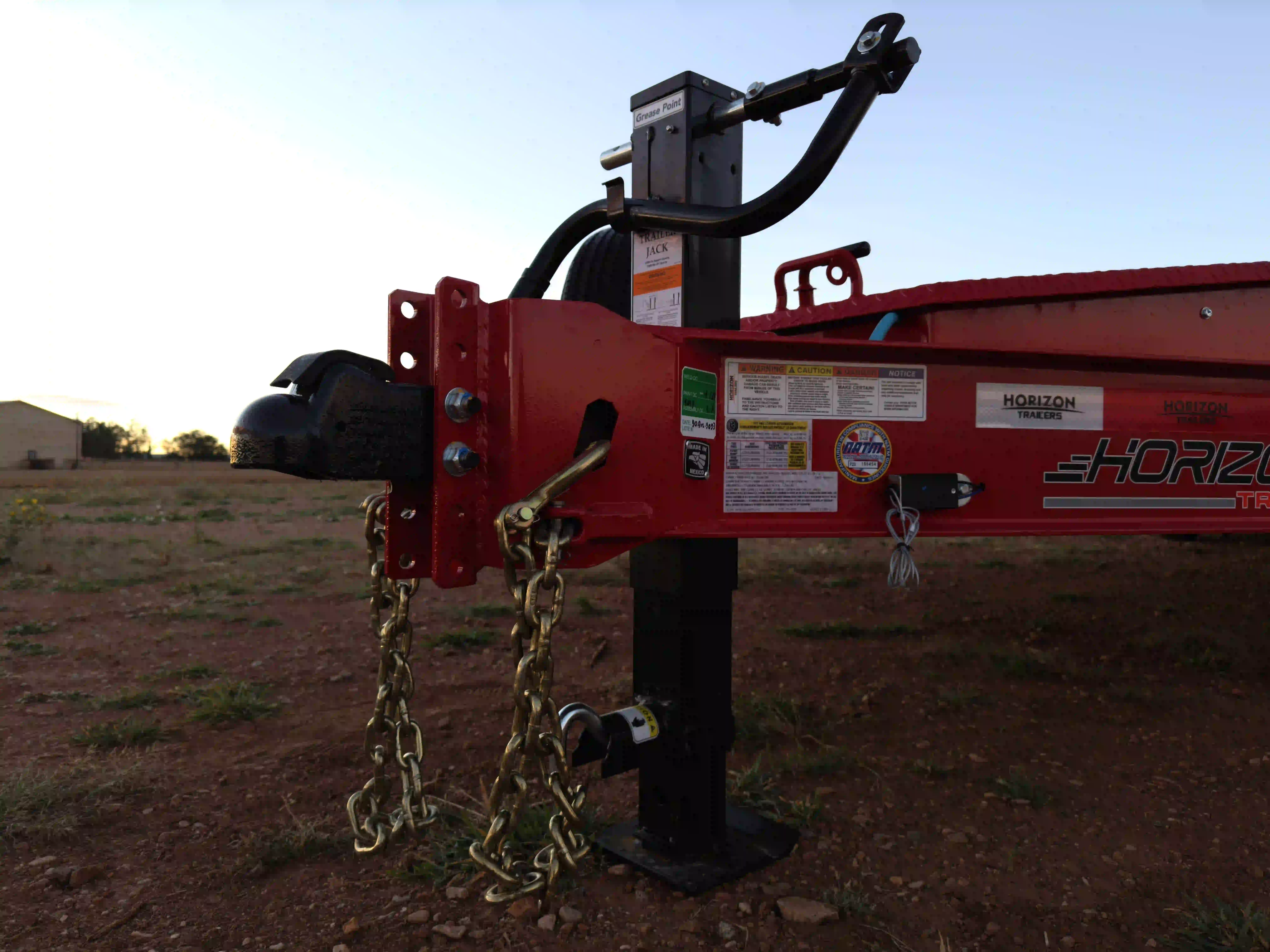 horizon trailers img